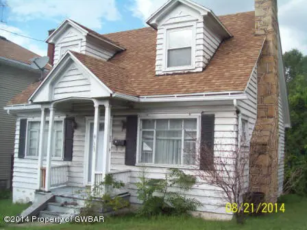 1007 MOOSIC Street, Scranton in Scranton