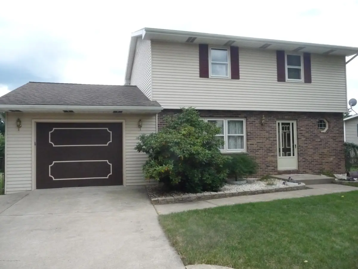 108 WREN Drive, Edwardsville in Edwardsville