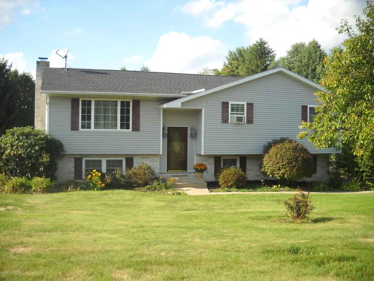 1070 Meadowcrest Drive, Shavertown in Shavertown