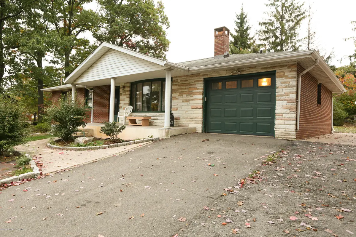 119 OLD EAST END Boulevard, Bear Creek in Bear Creek
