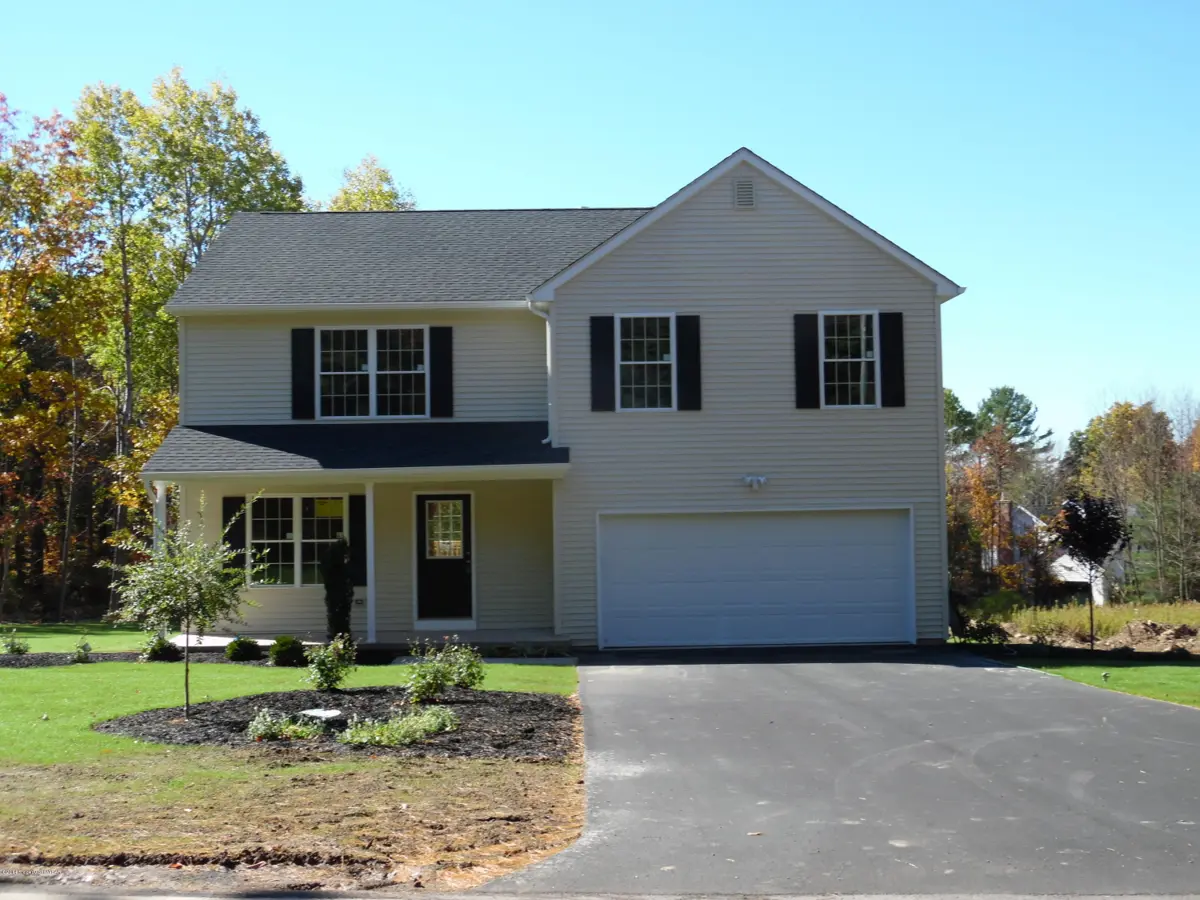 185 KIRBY Avenue, Mountain Top in Mountain Top