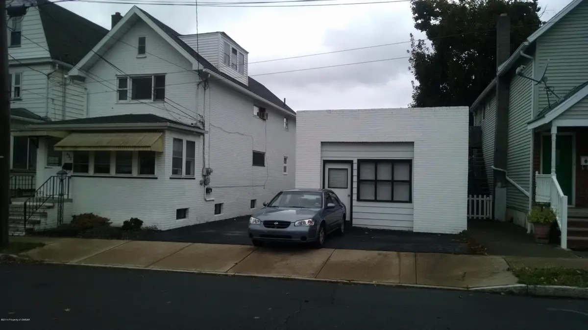 431 NEW GROVE, Wilkes-Barre in Wilkes-Barre