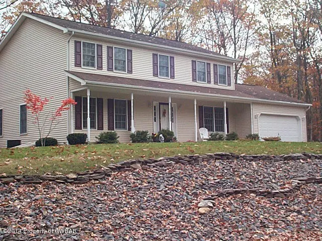 830 Lakeview Drive, Mountain Top in Mountain Top