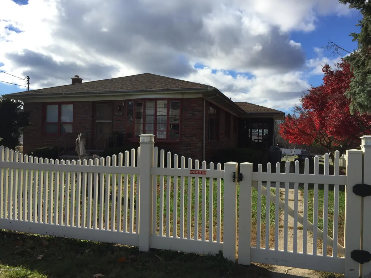 1200 LINCOLN Avenue, Nanticoke in Nanticoke
