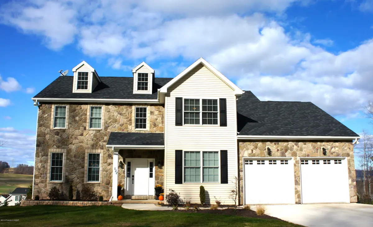 122 RHEDWOOD AVE, Sugarloaf in Sugarloaf