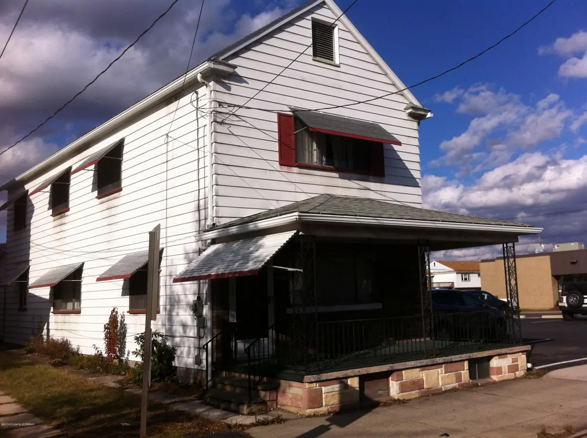 1156 WYOMING Avenue, Exeter in Exeter
