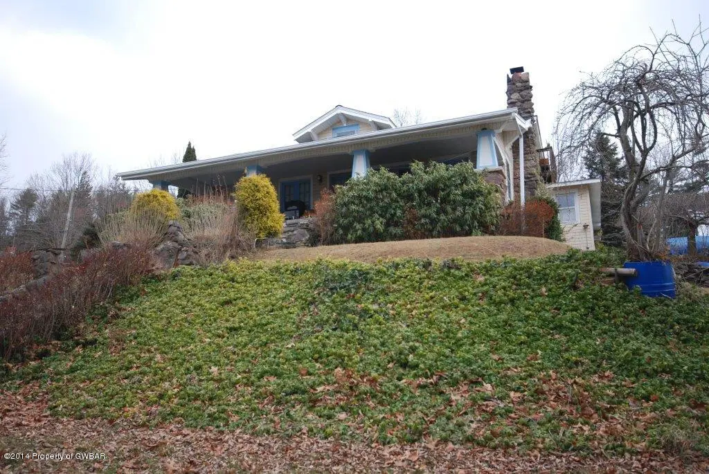 36 RHODES Terrace, Harveys Lake in Harveys Lake