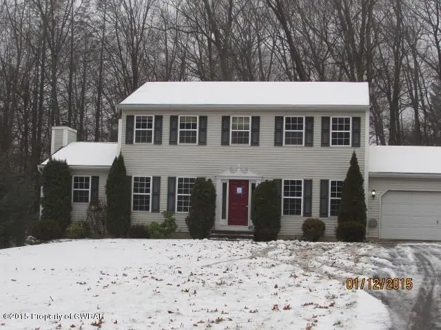 215 SUTHERLAND Drive, Mountain Top in Mountain Top