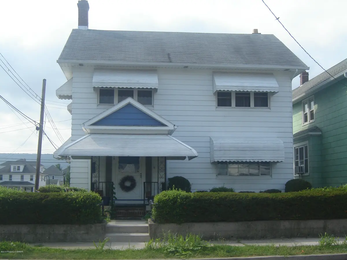 395 E Noble Street, Nanticoke in Nanticoke