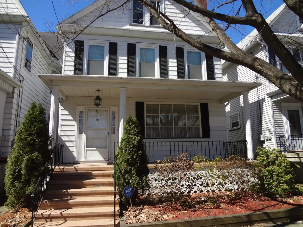 89 Charles Street, Wilkes-Barre in Wilkes-Barre