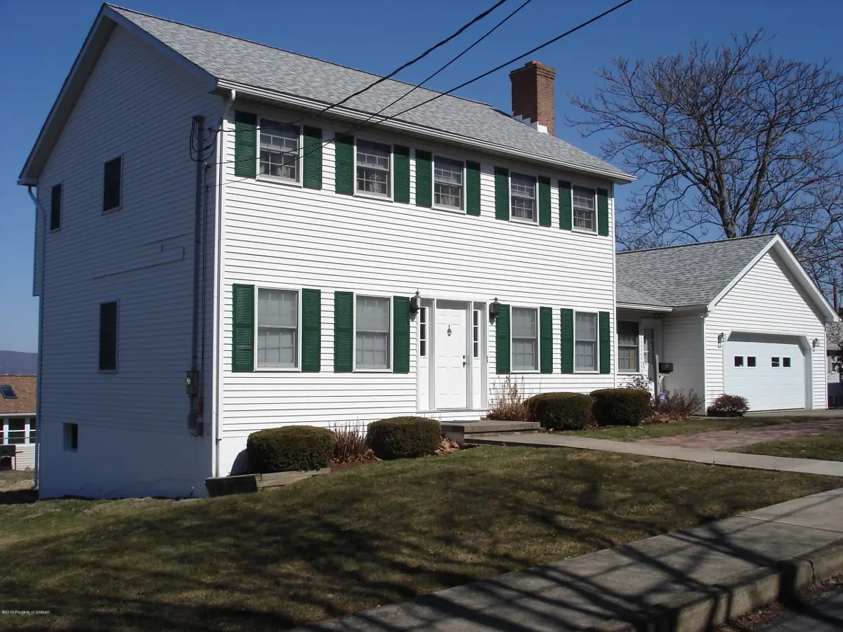 75 ALMOND Lane, Wilkes-Barre in Wilkes-Barre