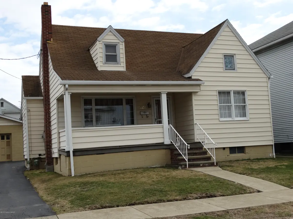 43 Jay Street, Wilkes-Barre in Wilkes-Barre
