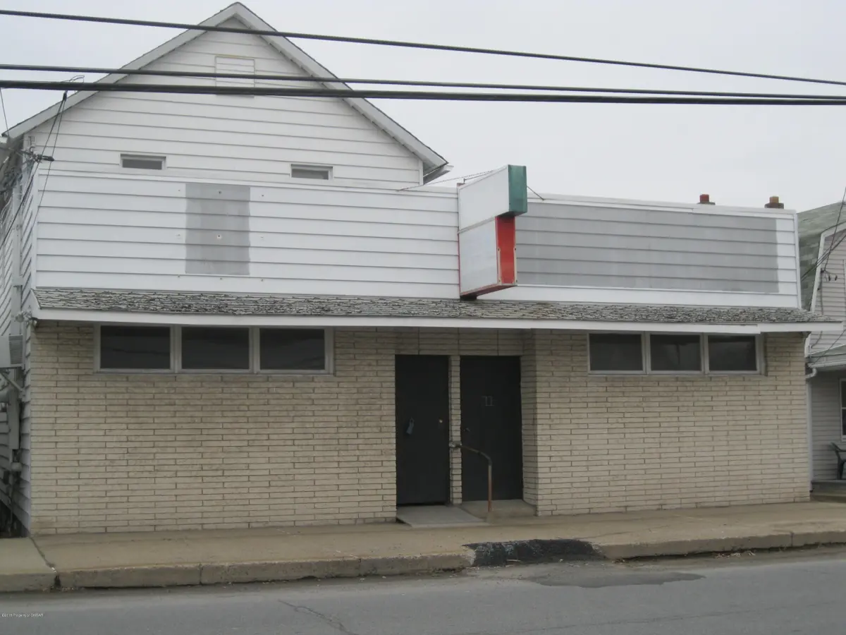 284 MAIN Street, Dupont in Dupont