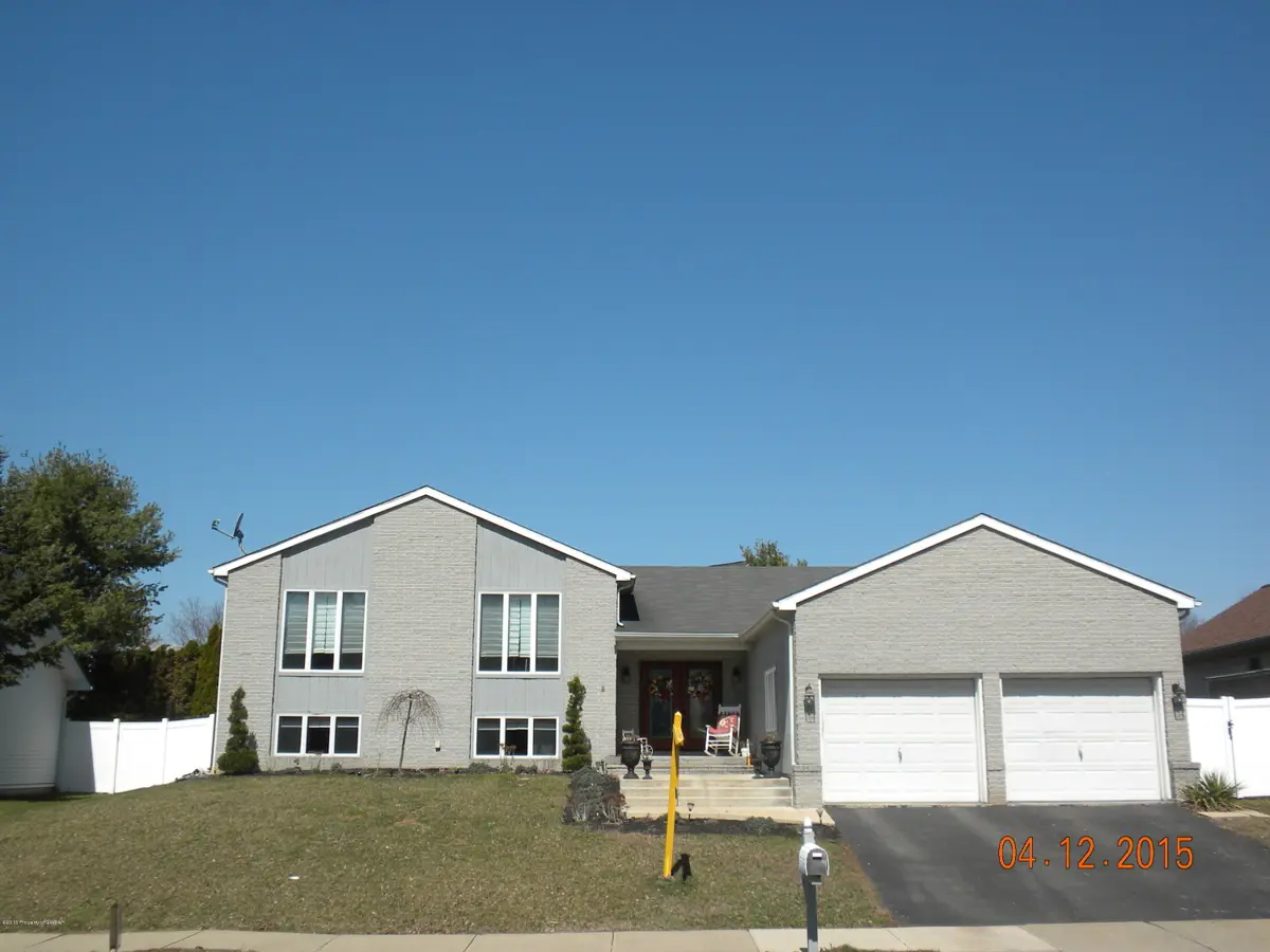 37 Reliance Drive, Wilkes-Barre in Wilkes-Barre