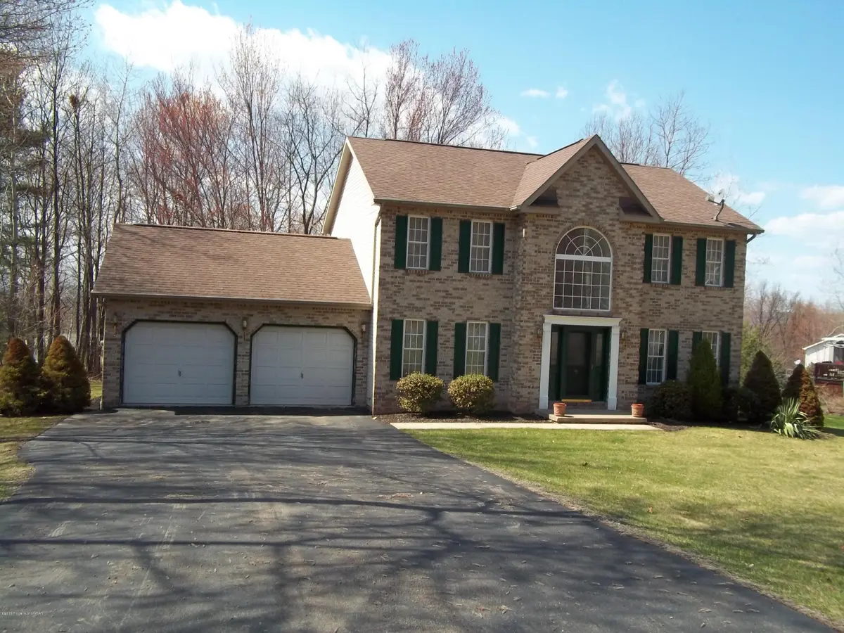 569 Stone Hedge Place, Mountain Top in Mountain Top