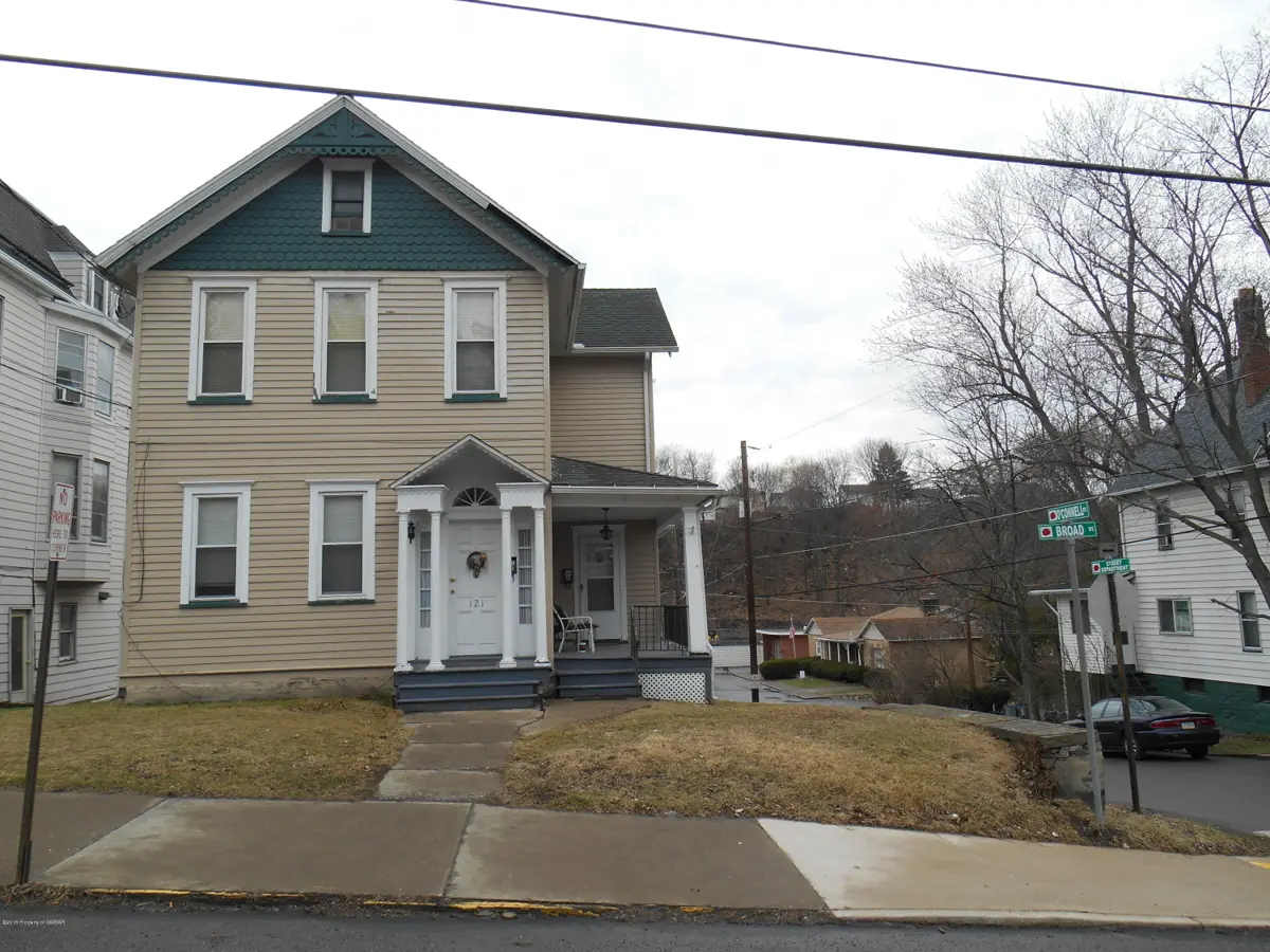 121 BROAD Street, Pittston in Pittston