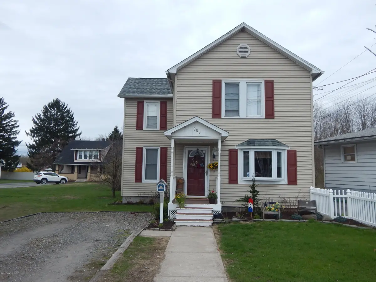 985 Exeter Avenue, Exeter in Exeter