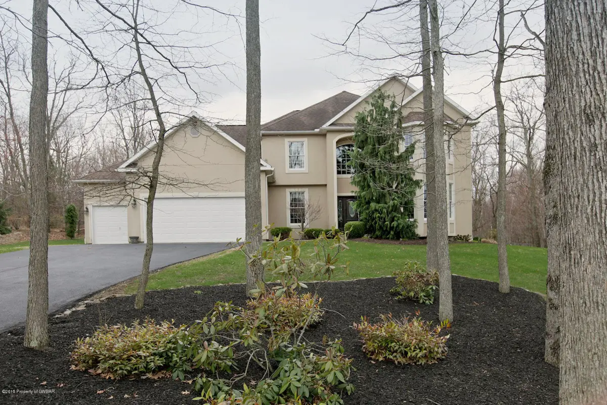 412 Black Walnut Drive, Mountain Top in Mountain Top