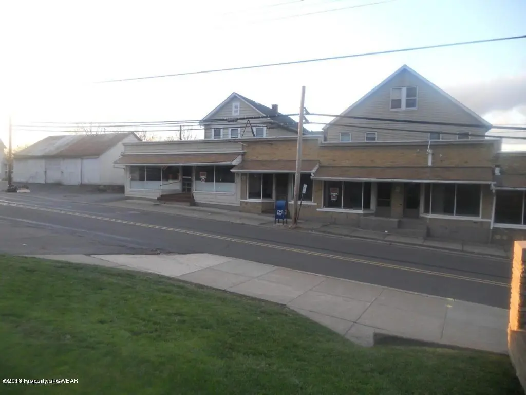 433 MAIN Road, Hanover Township in Hanover Township