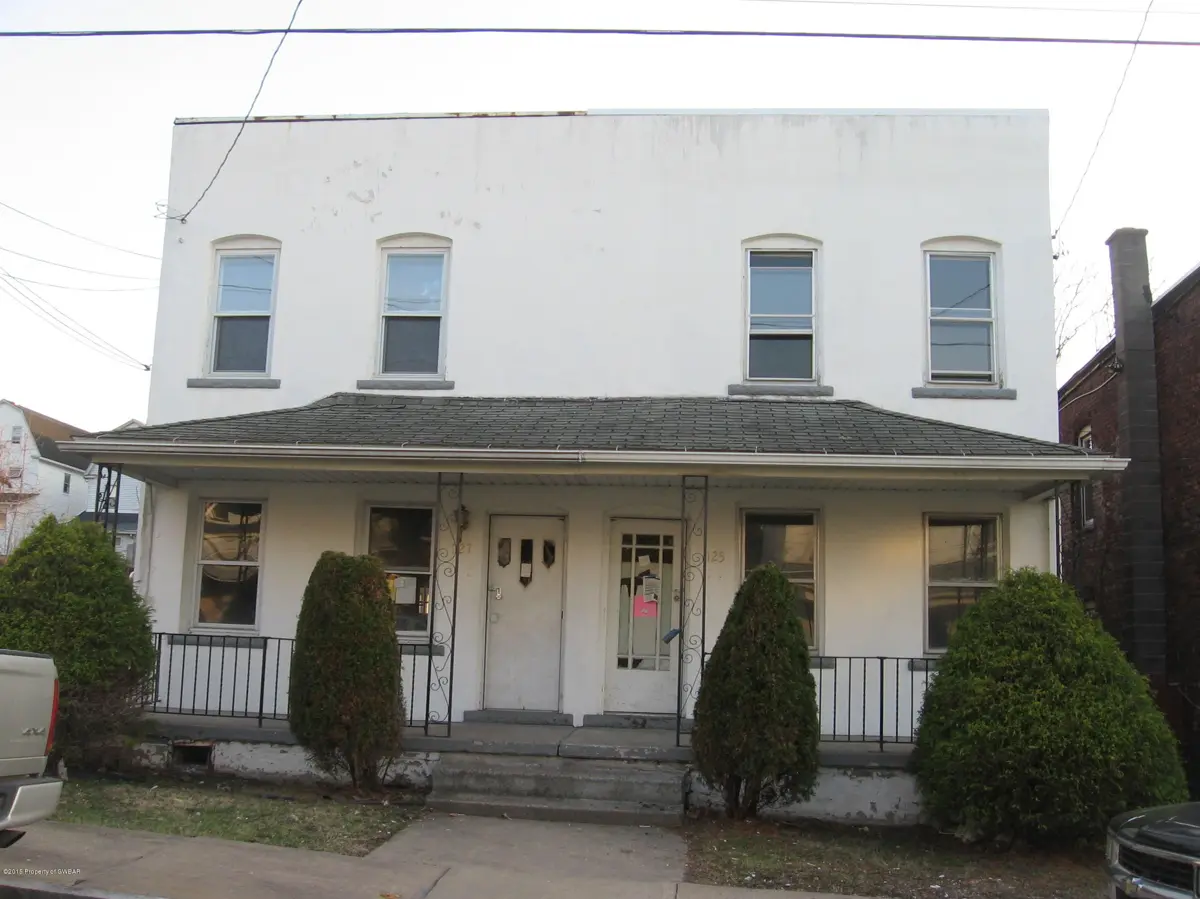 125-127 POPLAR Street, Wilkes-Barre in Wilkes-Barre