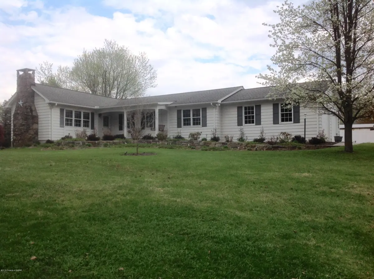 6 Knoll Street, Harveys Lake in Harveys Lake