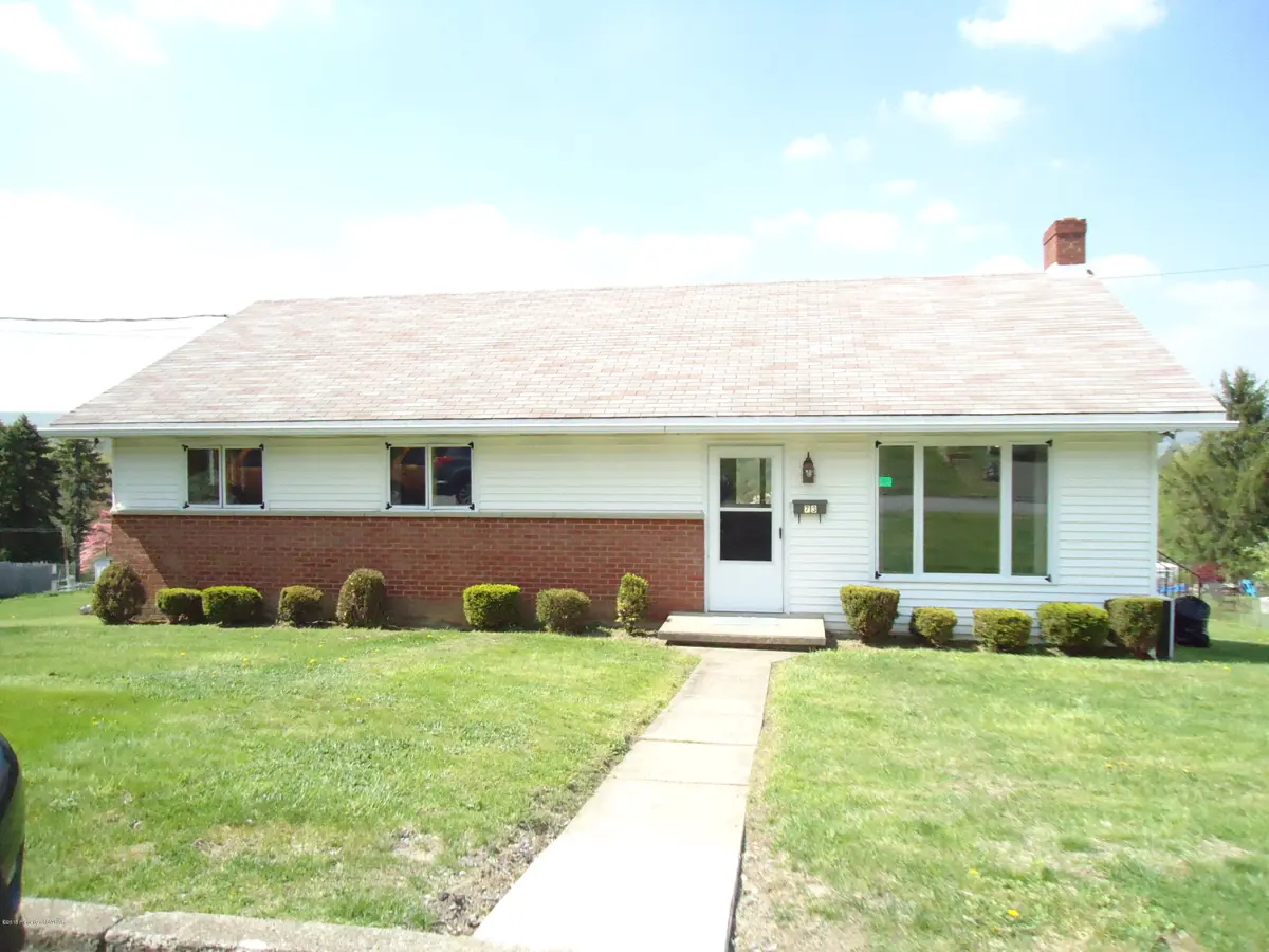 73 Laurel Street, Nanticoke in Nanticoke