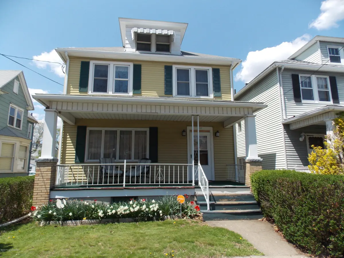 111 Regent Street, Wilkes-Barre in Wilkes-Barre