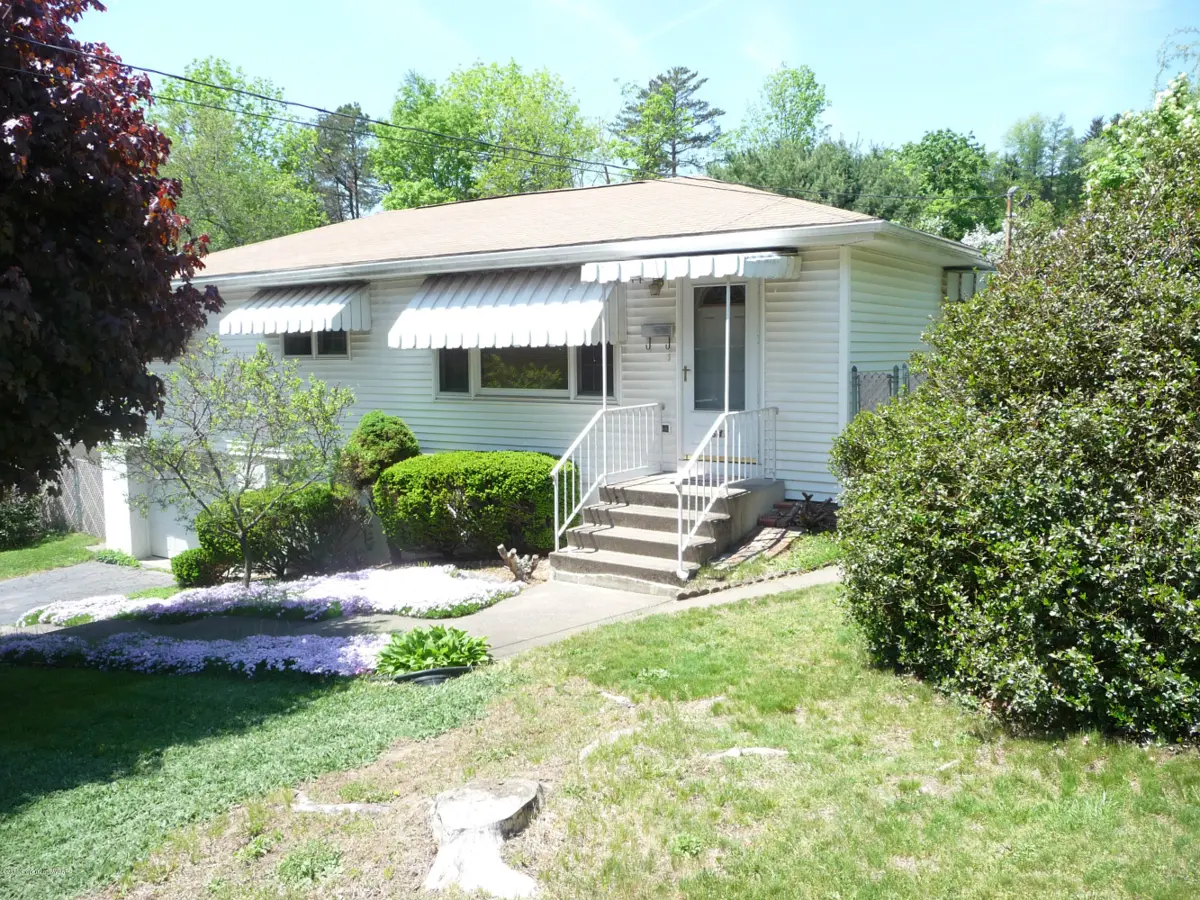 641 W. State Street, Larksville in Larksville