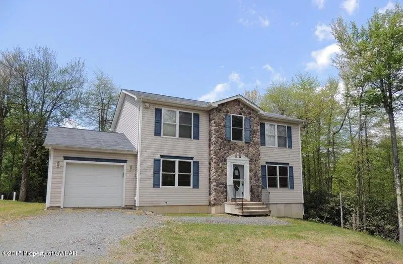 117 Hiawatha Court, Long Pond in Long Pond