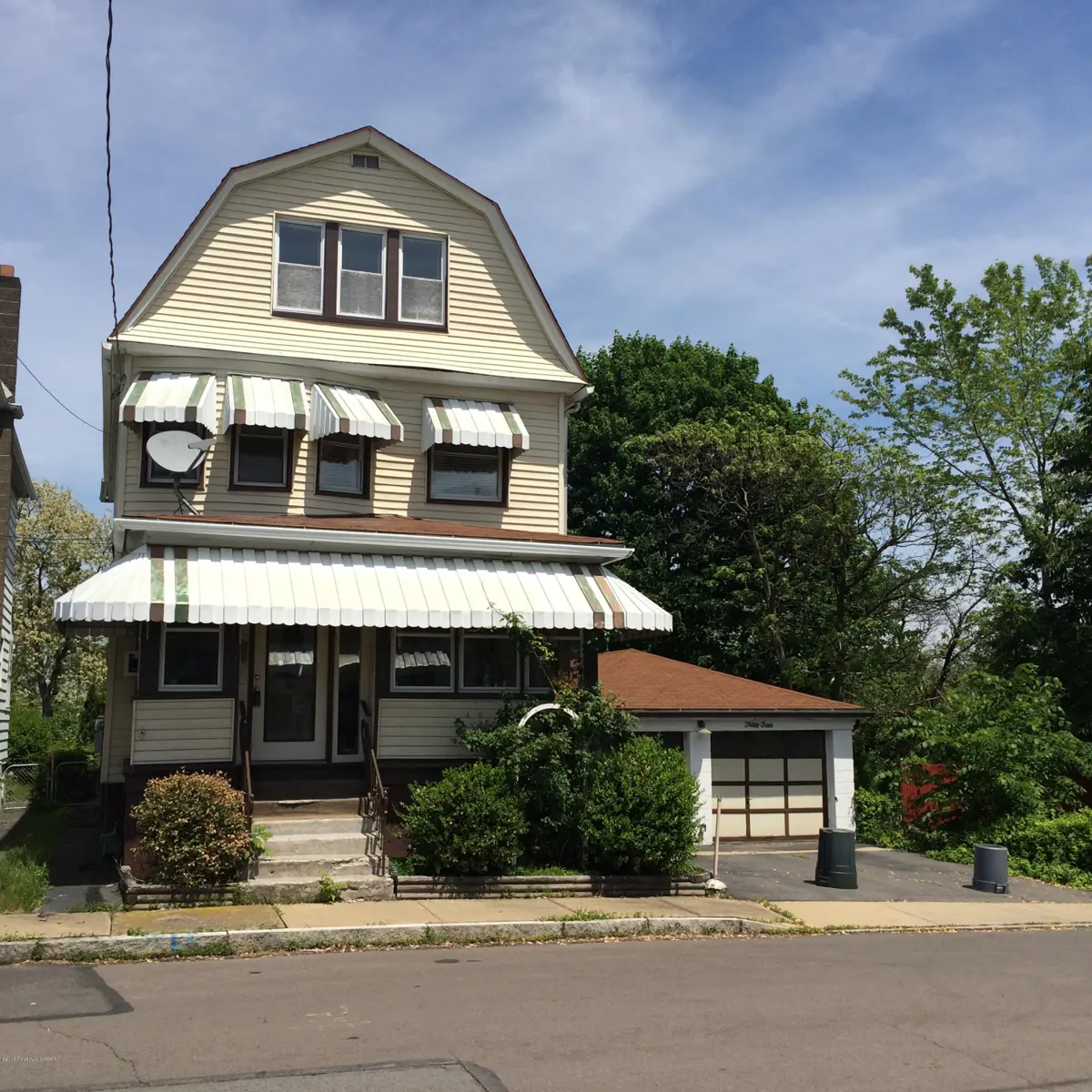 34 Harry Street, Wilkes-Barre in Wilkes-Barre
