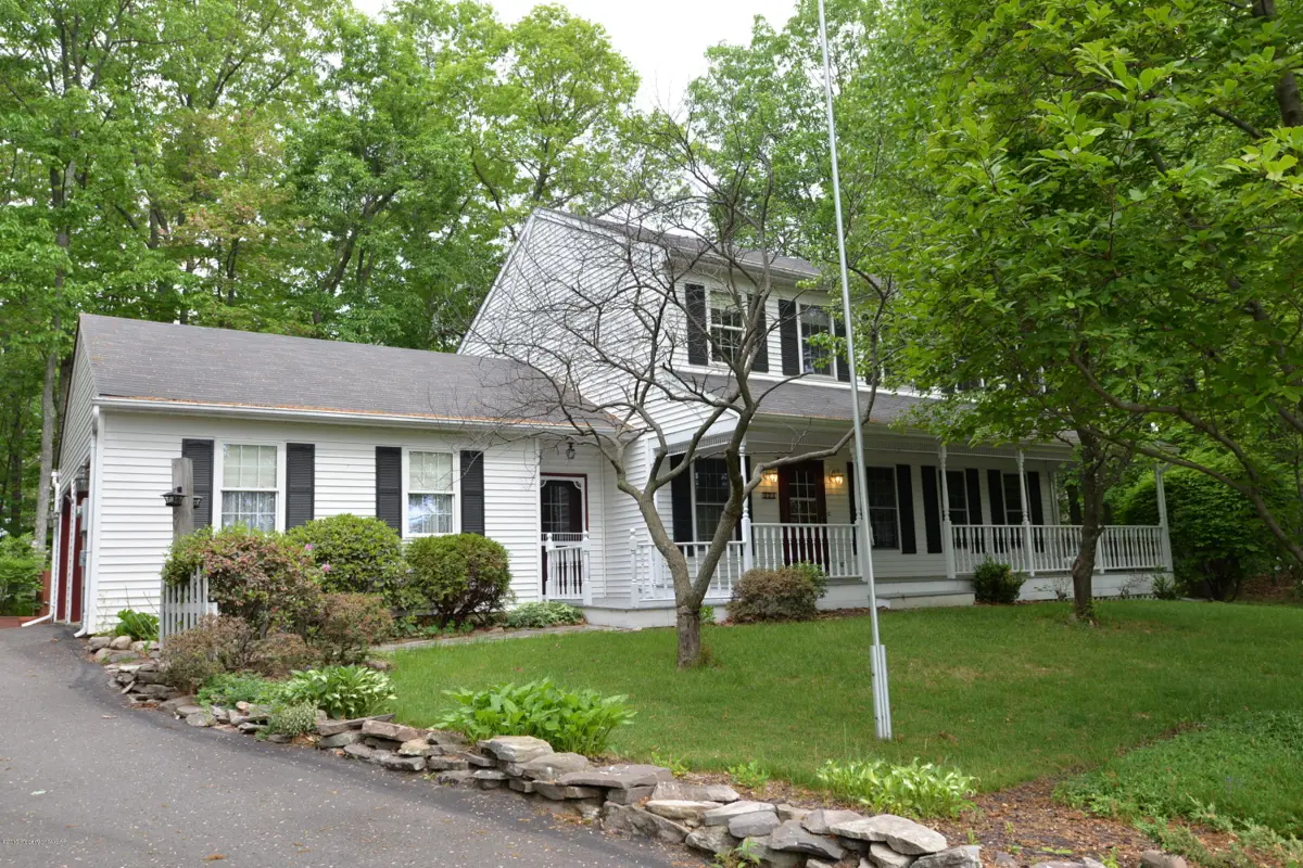 223 Ledge Lane, Mountain Top in Mountain Top