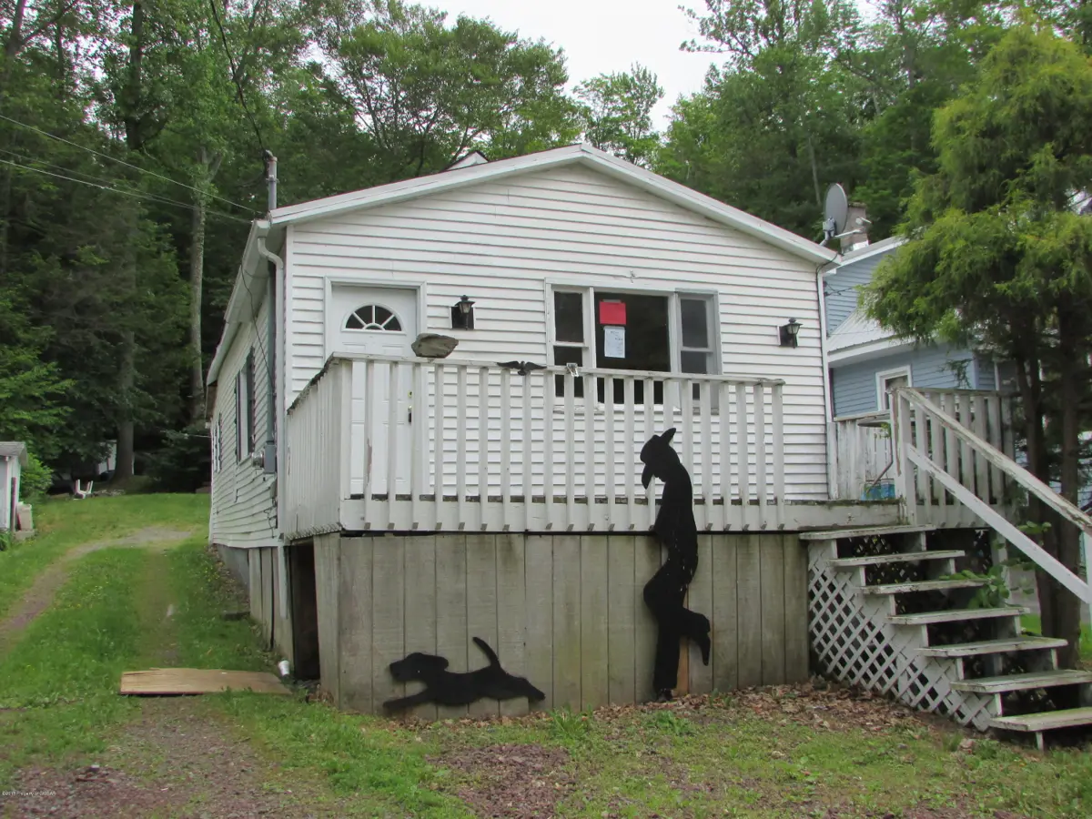 26 MAY Avenue, Harveys Lake in Harveys Lake