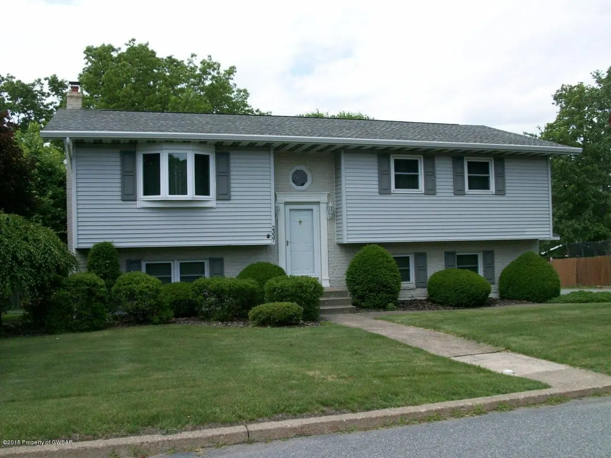 2337 W Venisa Drive, Hazle Township in Hazle Township