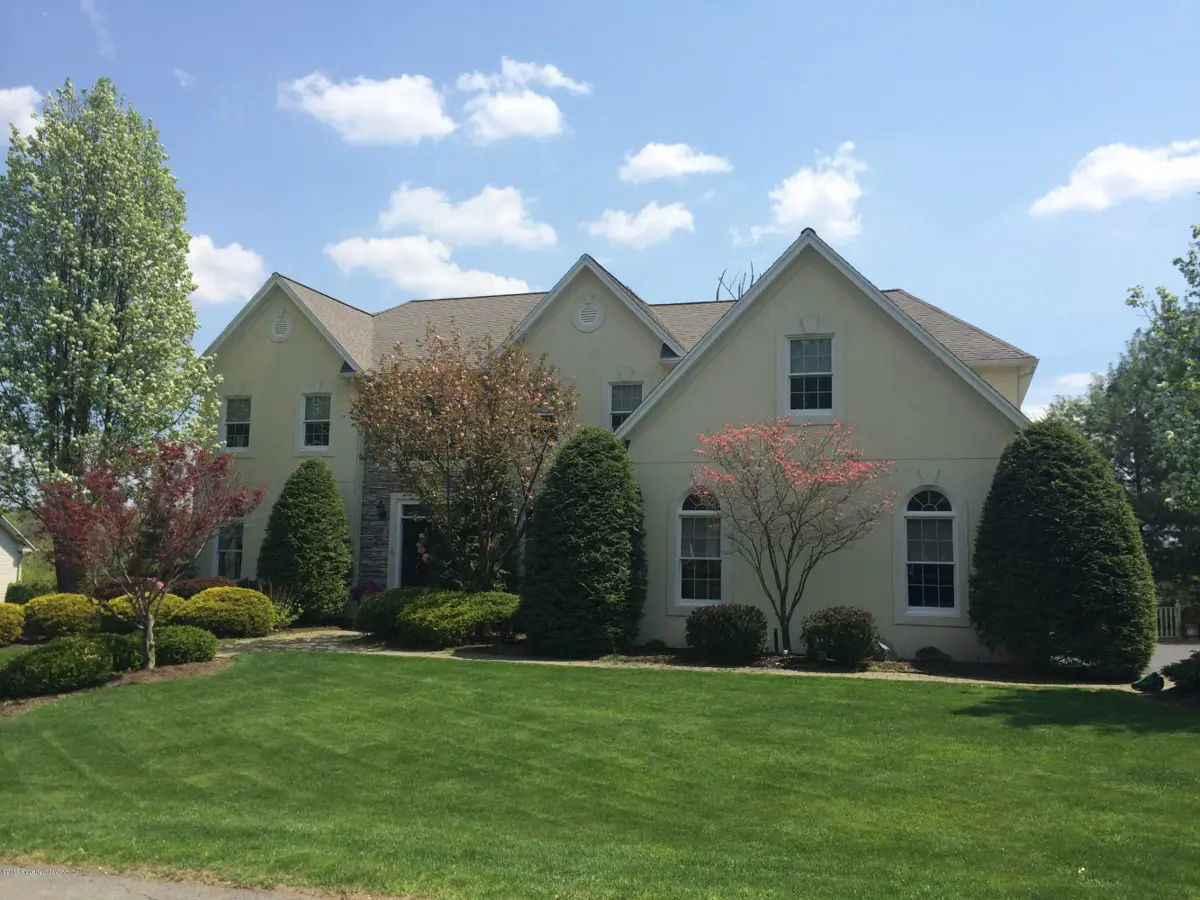 41 White Tail Drive, Dallas in Dallas