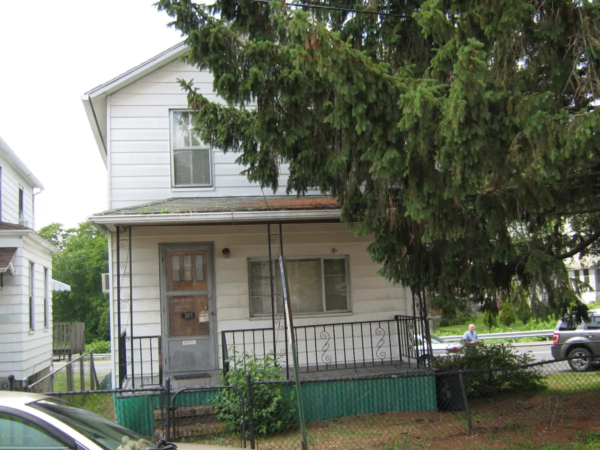 309 CARVER Street, Plymouth in Plymouth