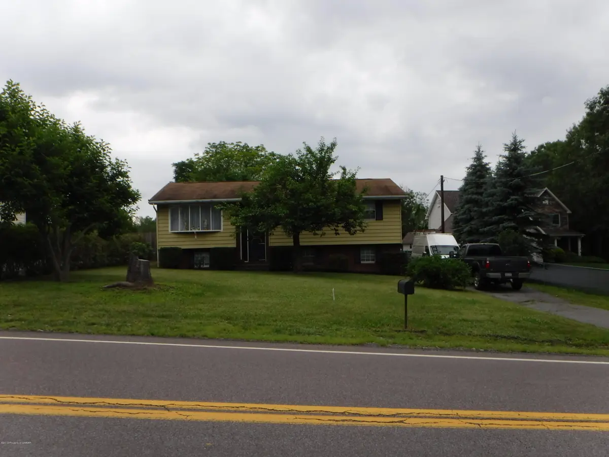 61 E SAYLOR Avenue, Plains in Plains