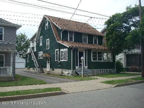 20-22 Crisman Street, Forty Fort in Forty Fort