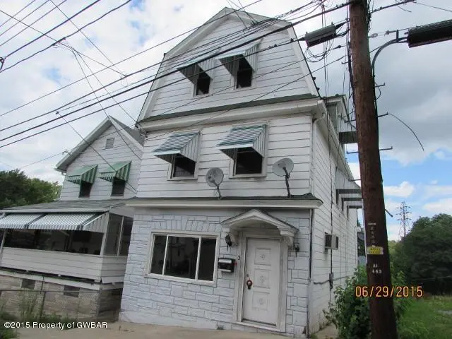 6 E CHESTNUT Street, Wilkes-Barre in Wilkes-Barre