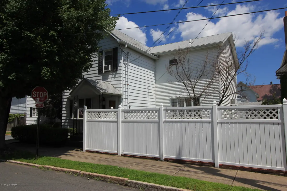 274 MCLEAN Street, Wilkes-Barre in Wilkes-Barre