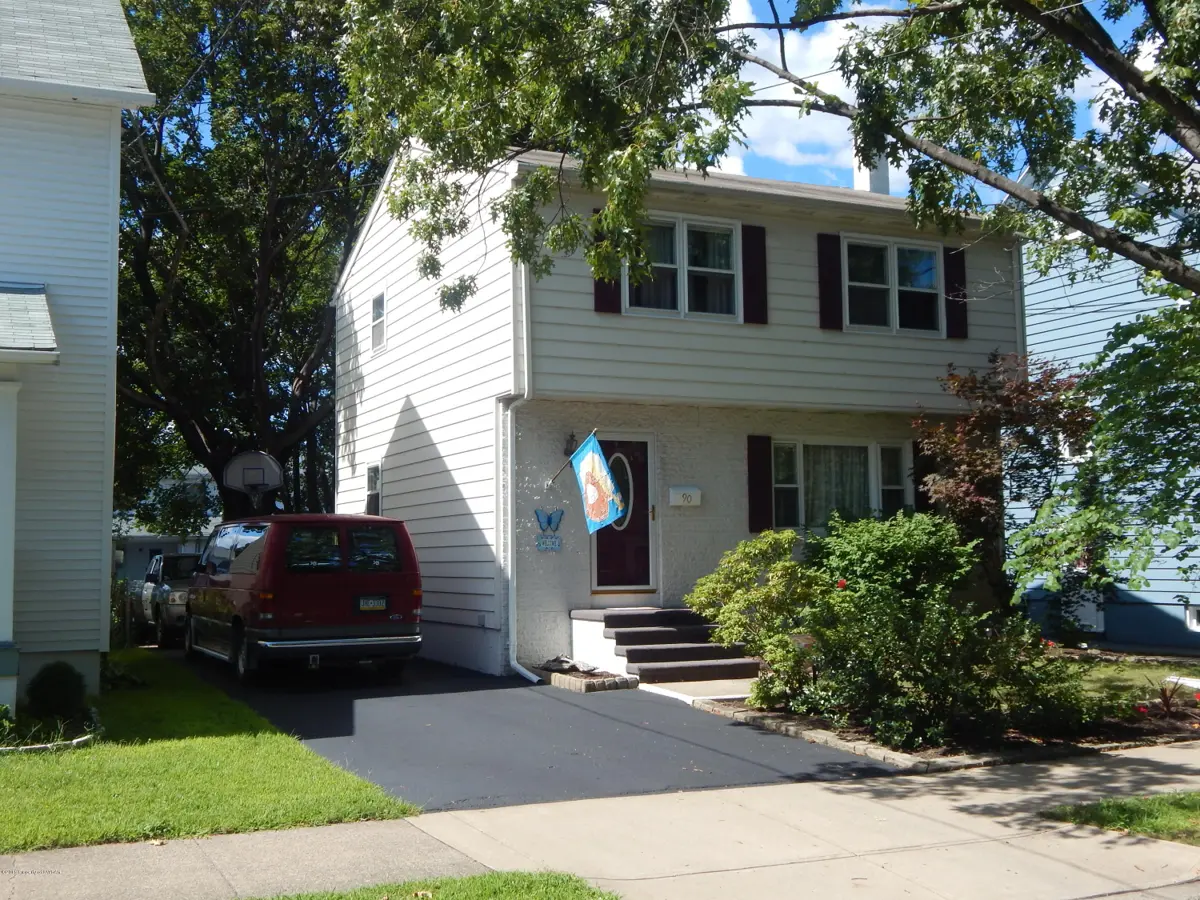 90 N Thomas Avenue, Kingston in Kingston