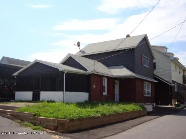 12 West Street, Pittston in Pittston