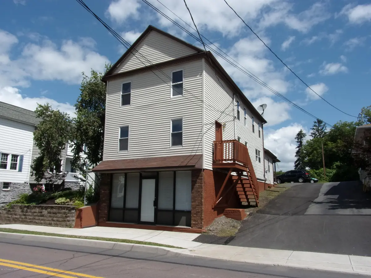80 W CAREY Street, Plains in Plains