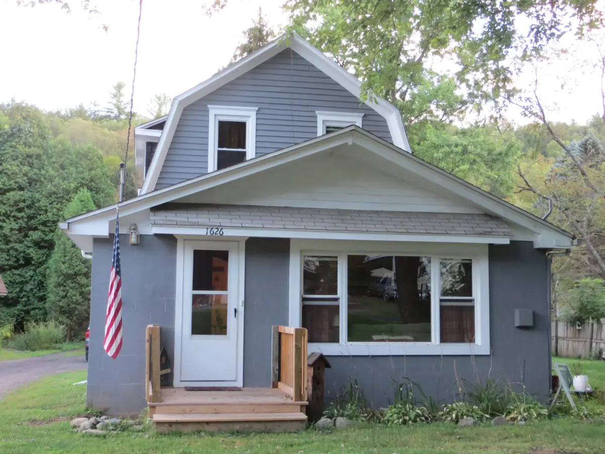 1626 Main Road, Hunlock Creek in Hunlock Creek
