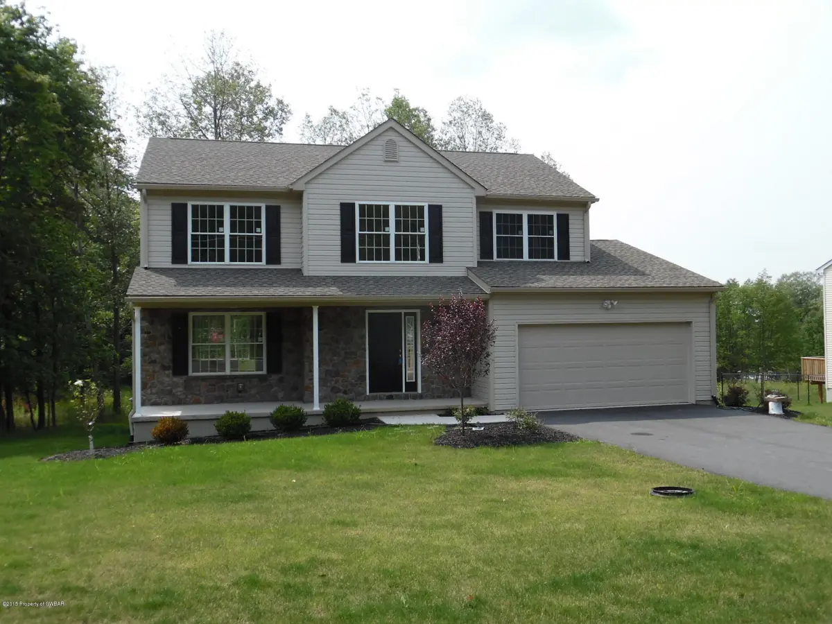 191 KIRBY Avenue, Mountain Top in Mountain Top