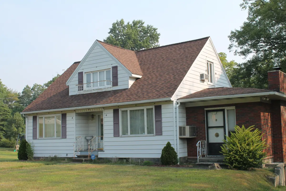 659 Suscon Road, Pittston in Pittston