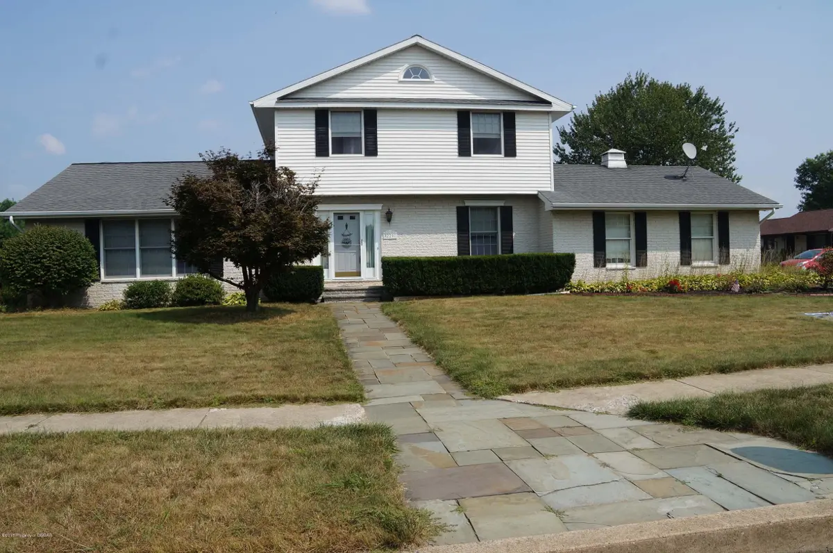 220 Greenwave Boulevard, Larksville in Larksville