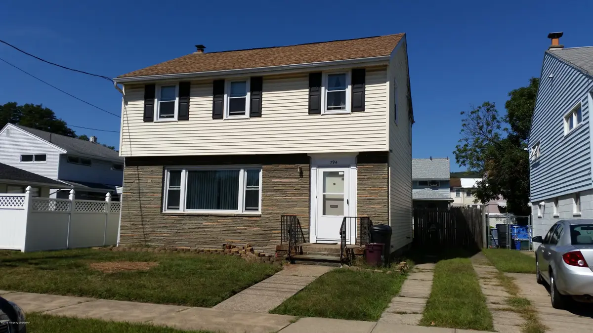 794 Floralon Drive, Kingston in Kingston
