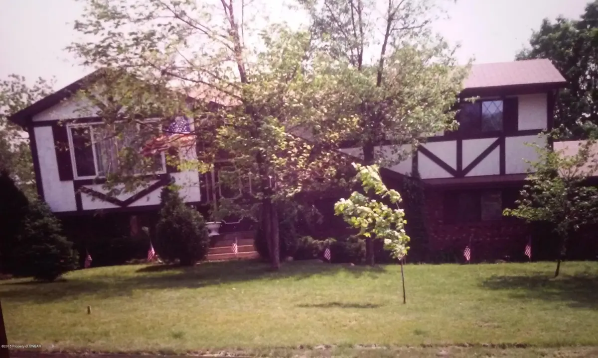 1 CHESTNUTWOOD Drive, Laflin in Laflin