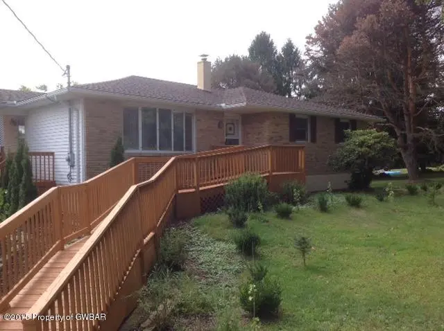 90 Twin Brook Road, Shickshinny in Shickshinny