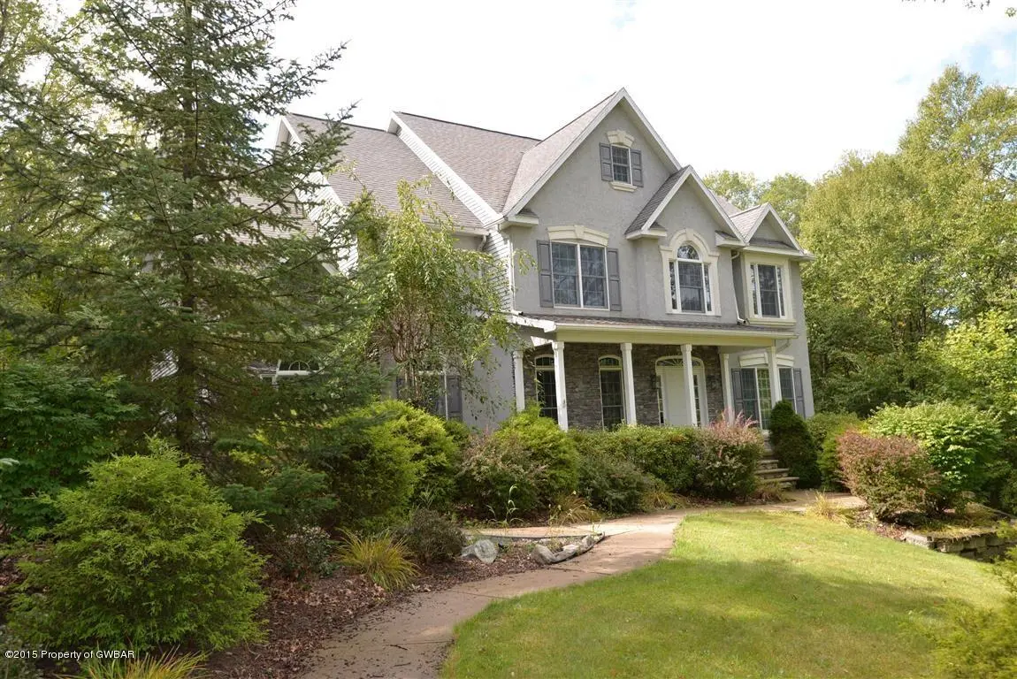 402 Black Walnut Drive, Mountain Top in Mountain Top